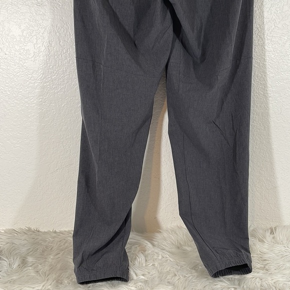 LAYER 8 QWICK DRY STANDARD FIT GRAY PANTS WITH POCKETS SIZE MEDIUM NEW - Picture 6 of 9